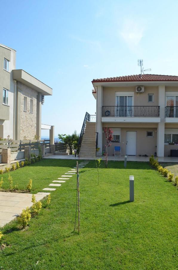 Lemon Beach Front Apartment, Nikiti Luaran gambar
