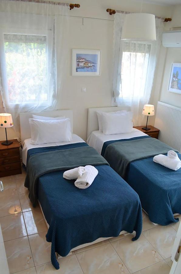 Lemon Beach Front Apartment, Nikiti Luaran gambar