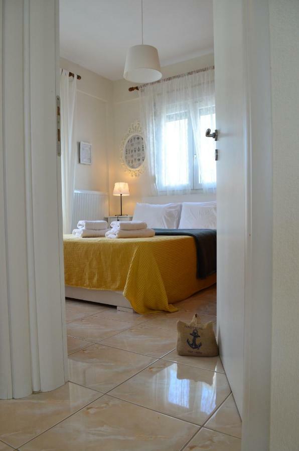 Lemon Beach Front Apartment, Nikiti Luaran gambar
