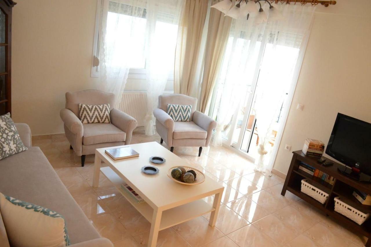 Lemon Beach Front Apartment, Nikiti Luaran gambar